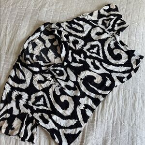H&M printed button down blouse
